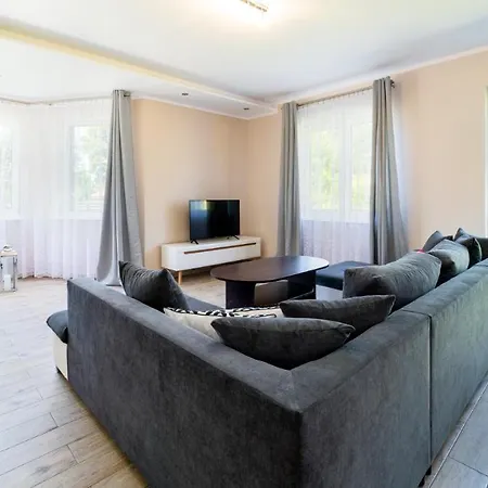 Villa Everysky - Dom Zrodlana 11 *